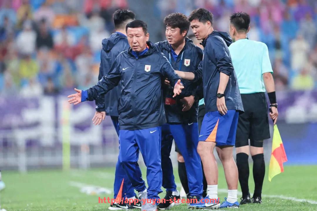 雨燕直播-篮球比赛中,观众氛围如何影响球员的竞技状态?(篮球比赛对观众的要求) 雨燕直播-篮球比赛中,观众氛围如何影响球员的竞技状态?(篮球比赛对观众的要求)